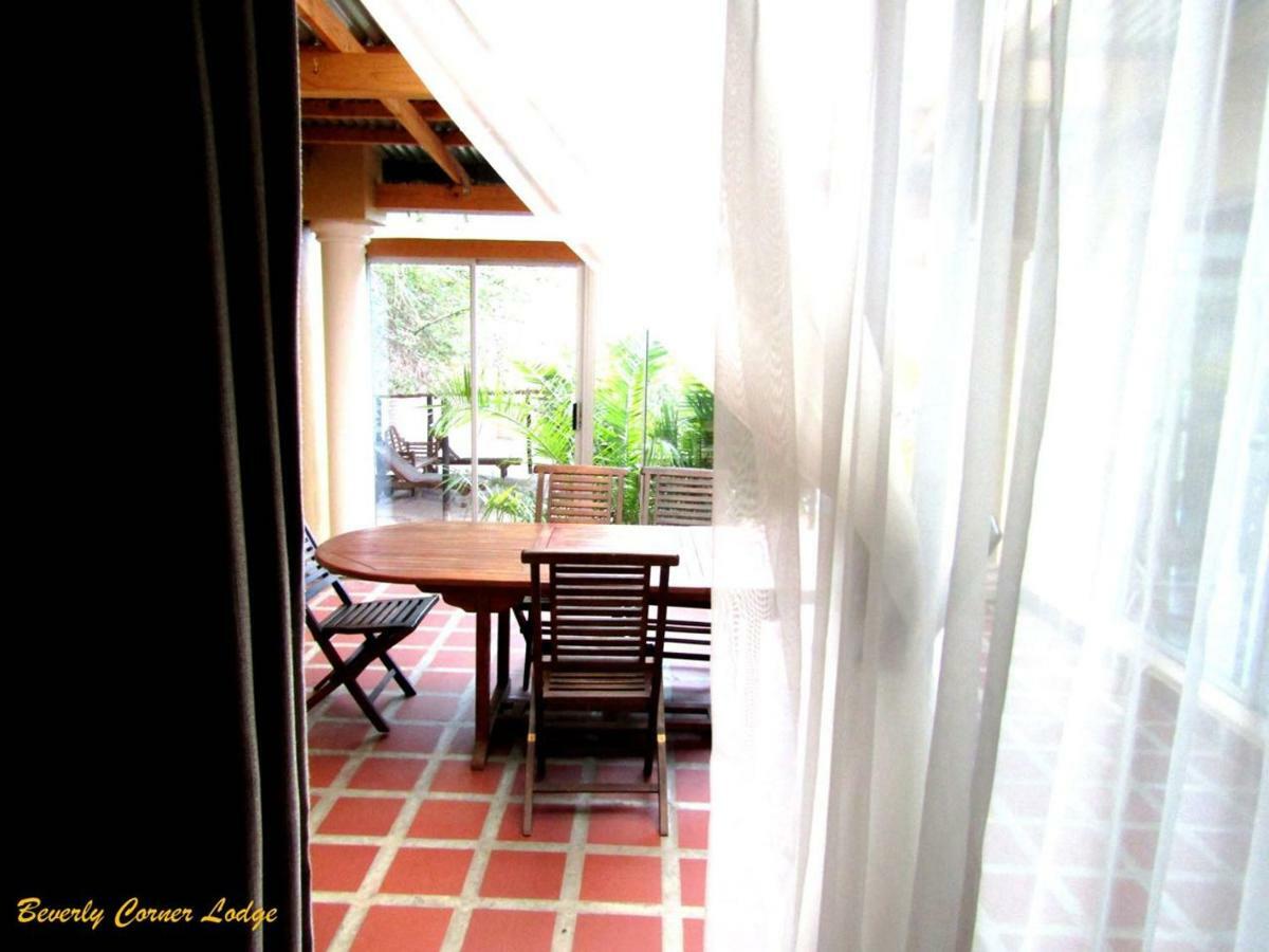 Beverly Corner Lodge Matatiele Экстерьер фото