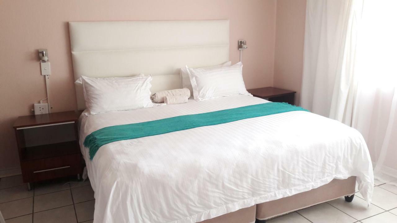 Beverly Corner Lodge Matatiele Экстерьер фото