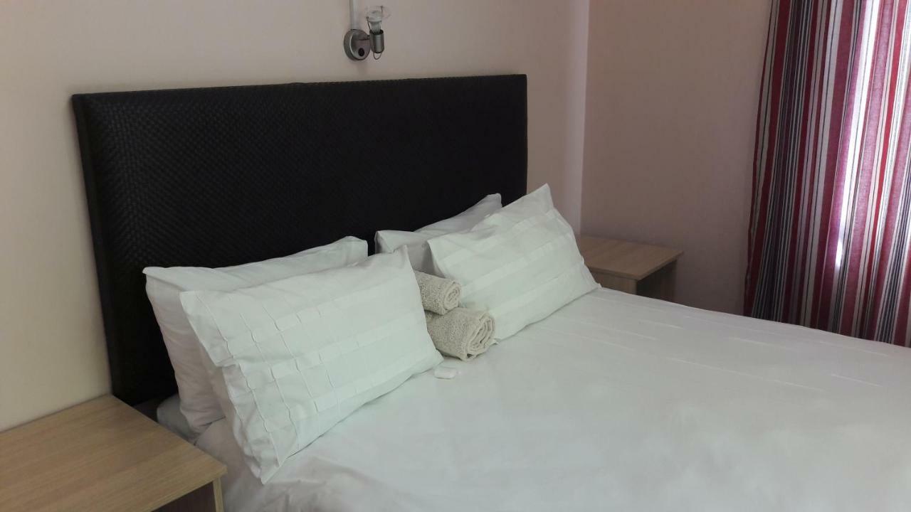 Beverly Corner Lodge Matatiele Экстерьер фото