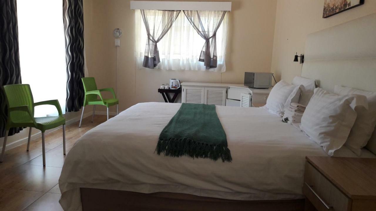 Beverly Corner Lodge Matatiele Экстерьер фото